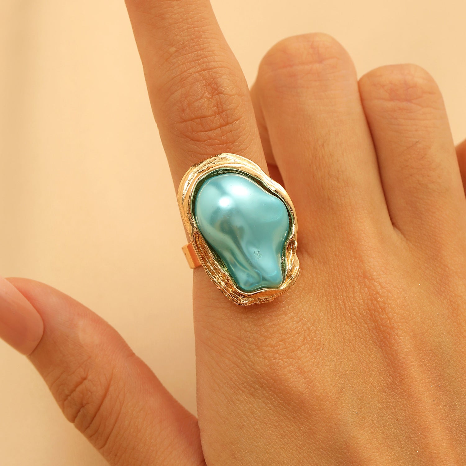 Wholesale Baroque Inlaid Colorful Shaped Pearl Ring Retro Irregular Alloy Rings